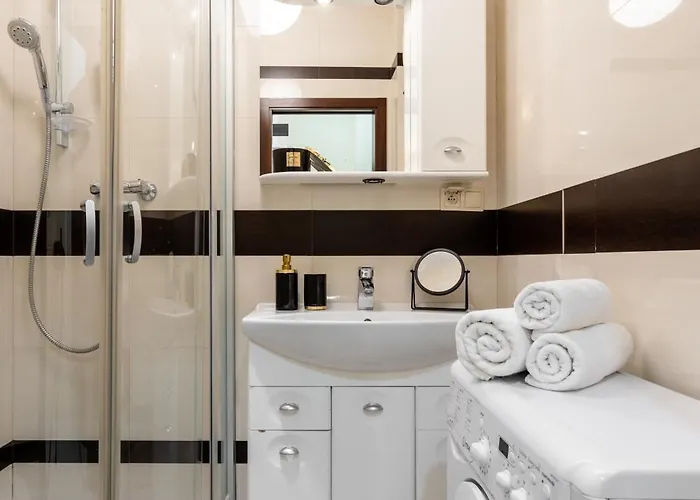 Urban - Great Location - Center - Konstytucji